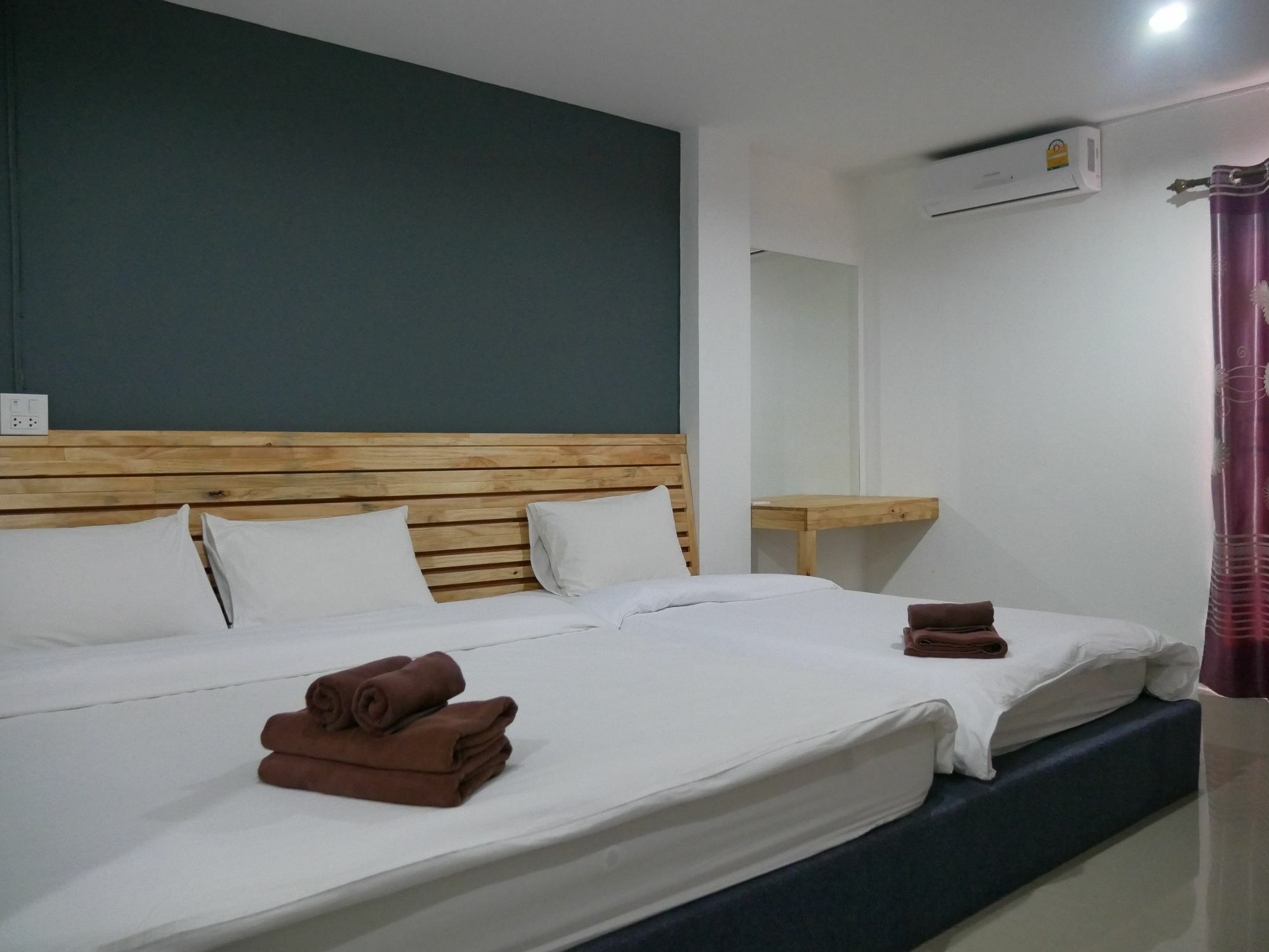 פיטסנולוק Jumpa Resort Hotel מראה חיצוני תמונה