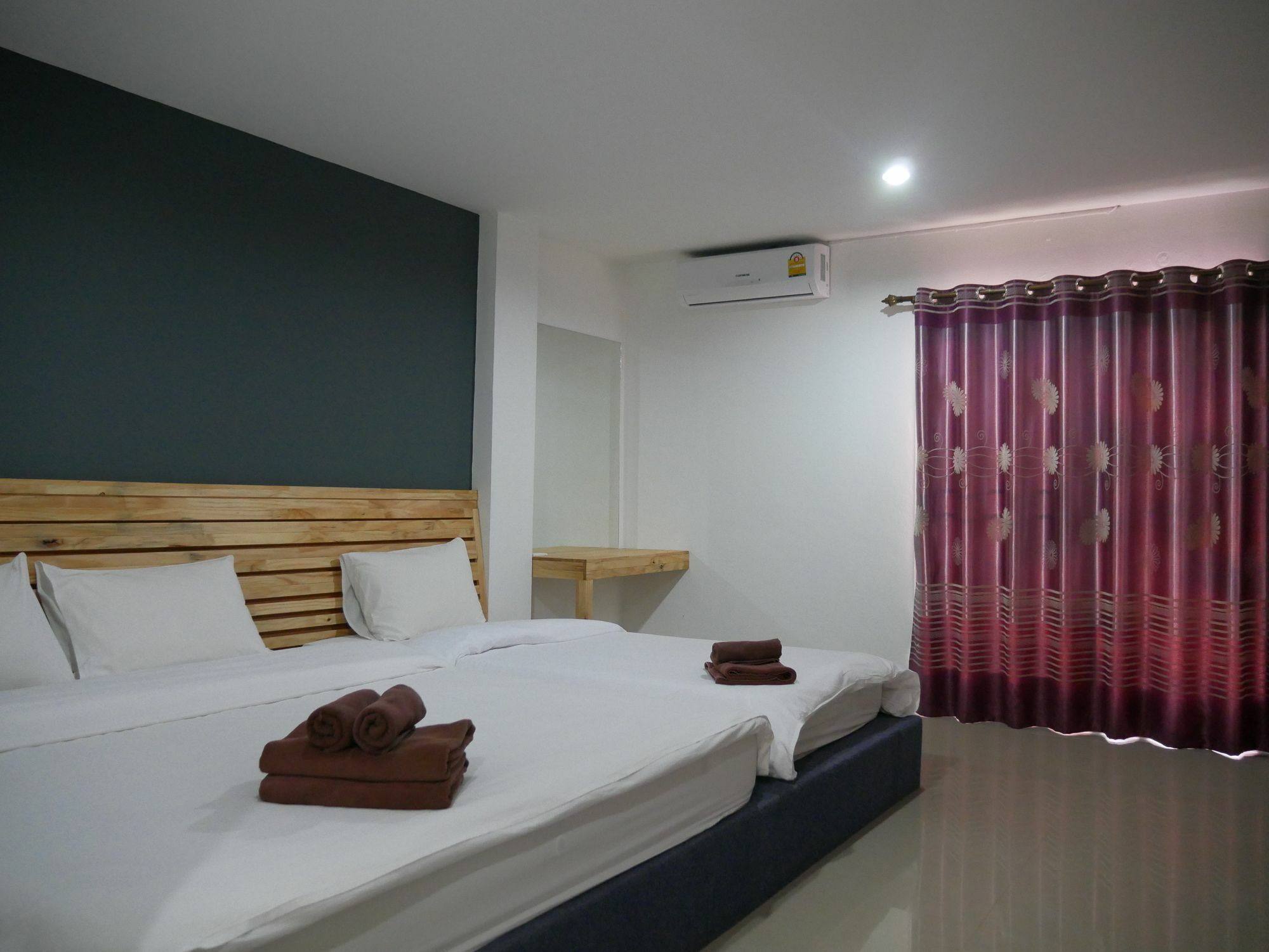 פיטסנולוק Jumpa Resort Hotel מראה חיצוני תמונה
