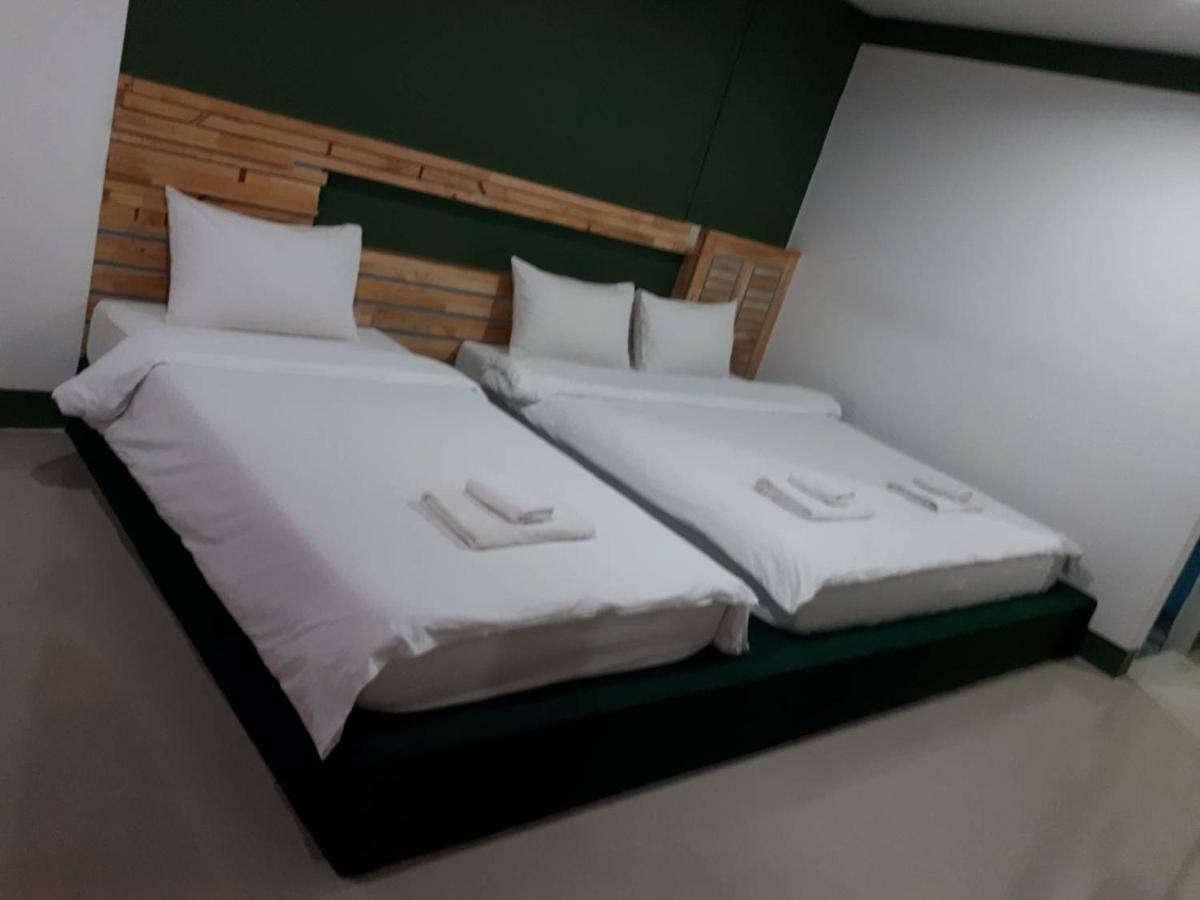 פיטסנולוק Jumpa Resort Hotel מראה חיצוני תמונה